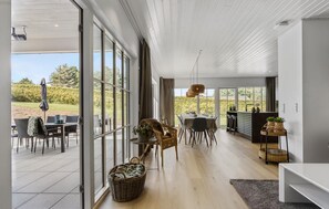 Interior - Cozy home in Ebeltoft with WiFi (Ebeltoft)