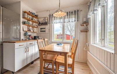 3 bedroom awesome home in Stöllet