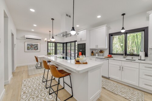 Private Beach + Outdoor Oasis: Home in St Pete!