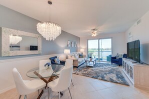 Apartment (2 Bedrooms) | Interior - Balcony + Golf Course View: Venice Condo w/ Perks! (Venice)