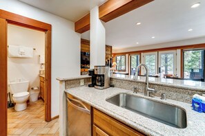 Apartment (1 Bedroom) | Interior - Hike, Sled & Ski! Cozy Tahoe City Condo w/ Hot Tub (Tahoe City)