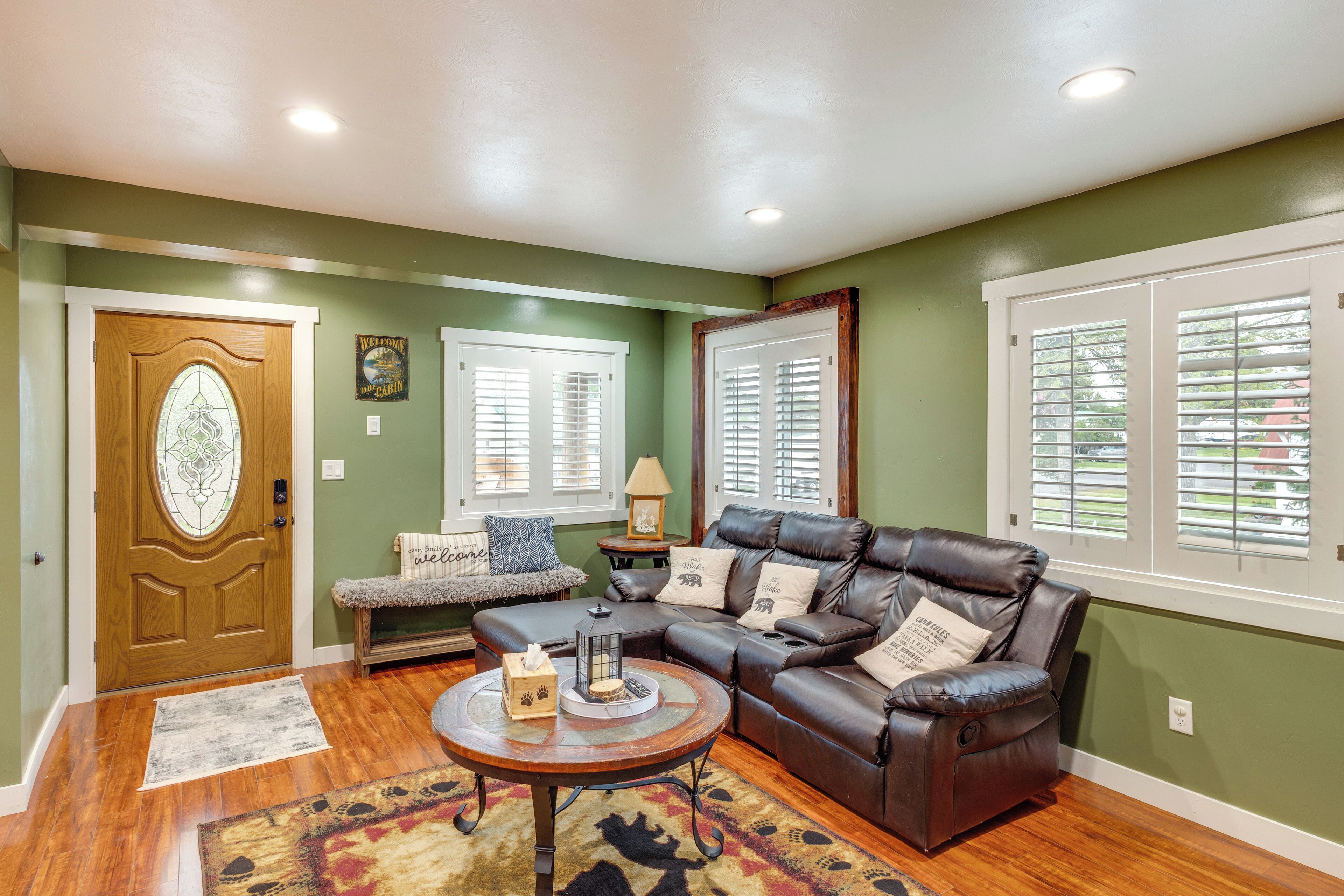 House (Multiple Bedrooms) | Interior