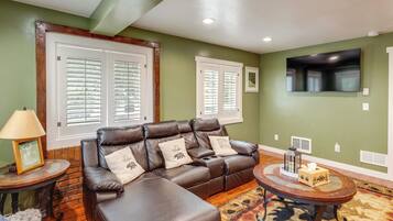 House (Multiple Bedrooms) | Interior