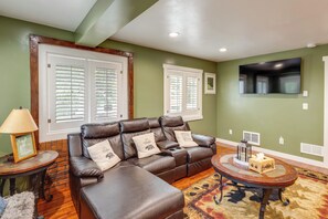 House (Multiple Bedrooms) | Interior