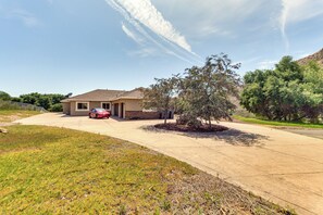 Talo (5 Bedrooms) | Sisätilat