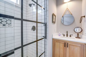 Hús (5 Bedrooms) | Að innan