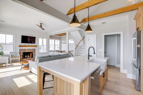 Steps From Sand & Fun: Beach Haven Retreat w/ Pool