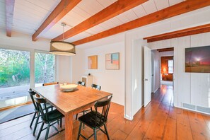 Cottage (4 Bedrooms) | Interior