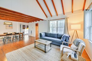 Cottage (4 Bedrooms) | Interior