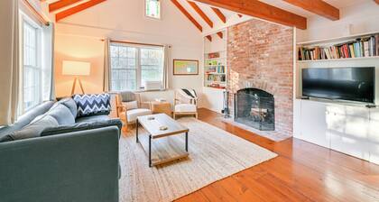 Walk to Amagansett Beach: Cottage w/ Deck!
