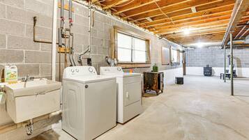 Rumah (3 Bedrooms) | Interior