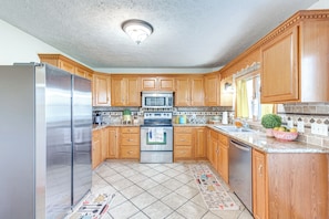 House (4 Bedrooms) | Interior - Poconos Group Getaway w/ Game Room + Fire Pit! (Gouldsboro)