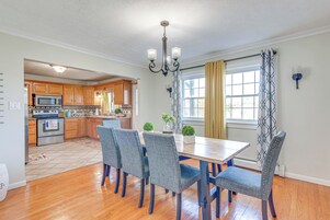 House (4 Bedrooms) | Interior