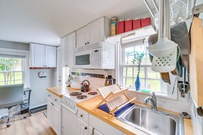 Apartment (1 Bedroom) | Interior
