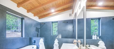 Rumah (3 Bedrooms) | Interior