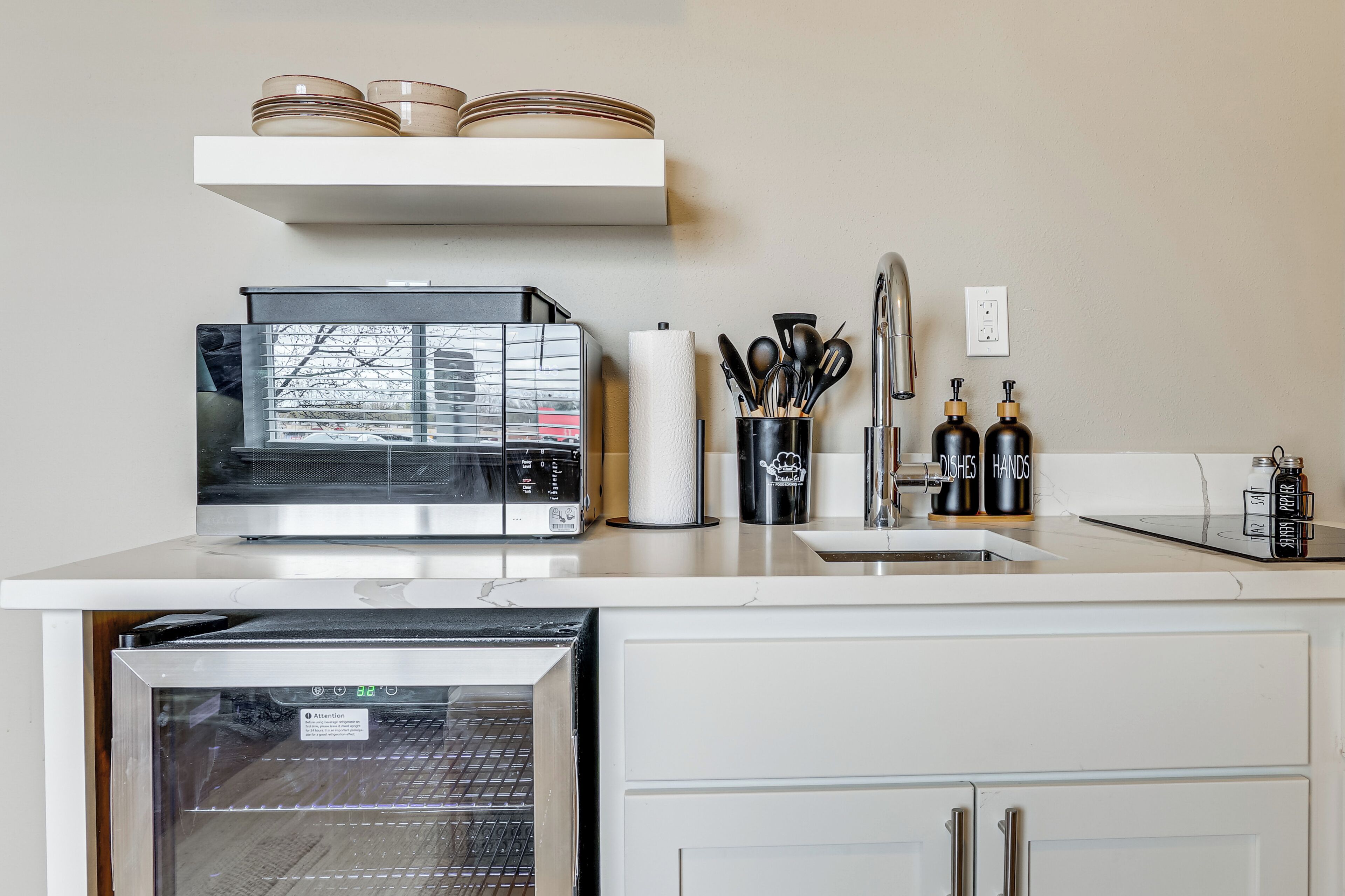 المنشأة من الداخل