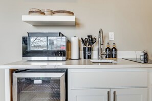 Apartment (0 Bedroom) | Bahagian dalam