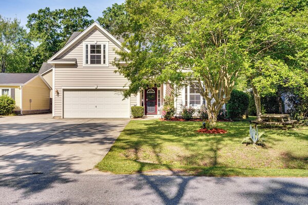 Pool, Porch + Parks: North Charleston Family Home! - Charleston, SC