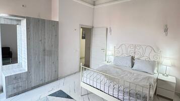 2 Schlafzimmer, Bügeleisen/Bügelbrett, WLAN