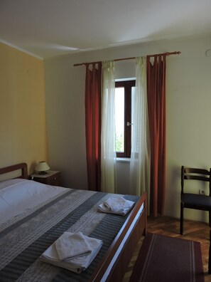 1 Schlafzimmer, Bügeleisen/Bügelbrett, WLAN, Bettwäsche