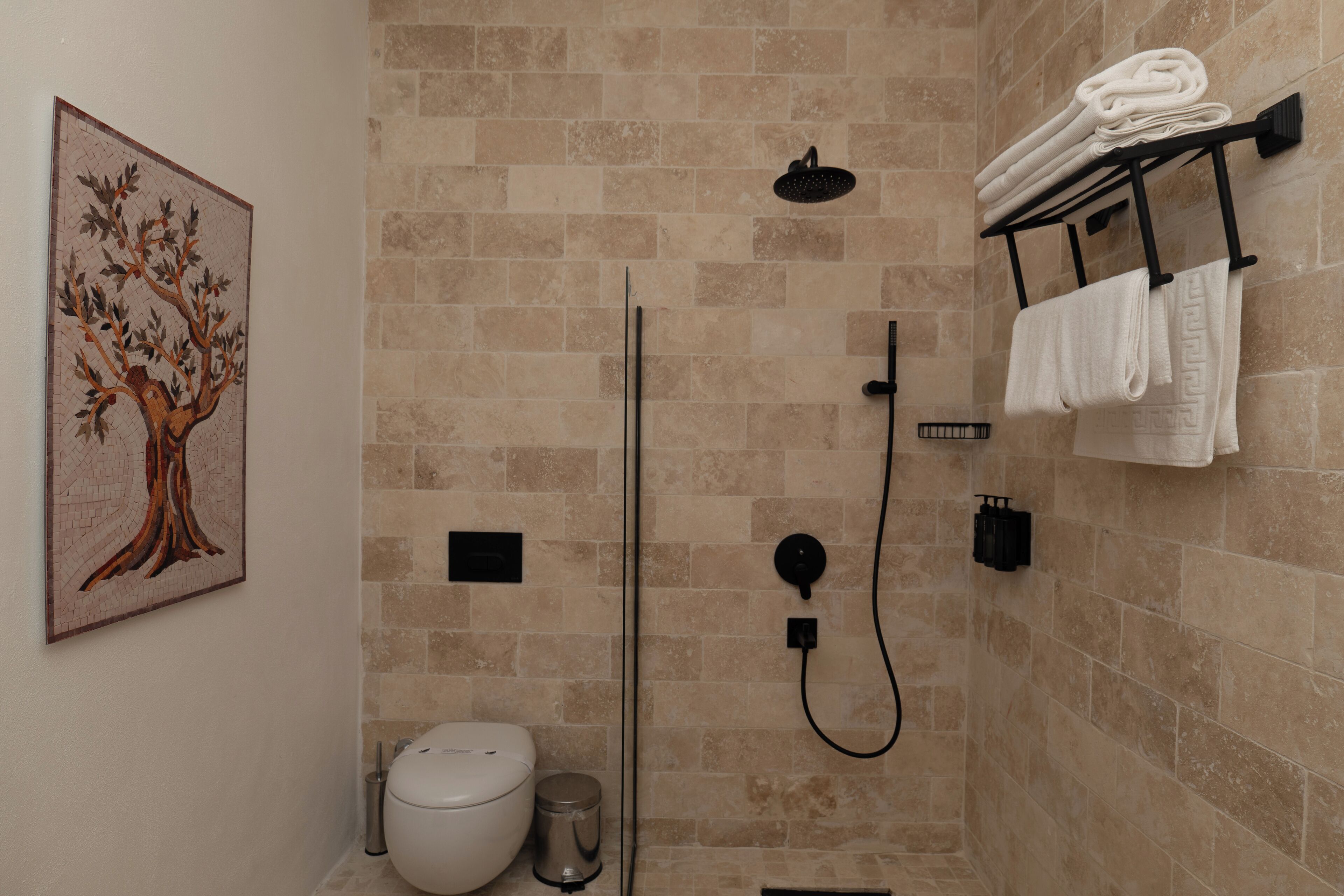 Luxury Double Room | Bathroom | Hair dryer, slippers, towels, soap