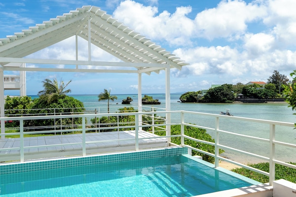 Superior Villa, 3 Bedrooms, Ocean View | Free WiFi
