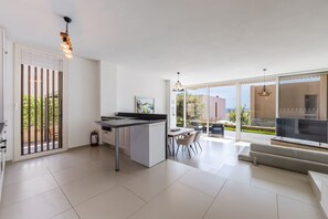 Casa, para fumantes | 2 quartos