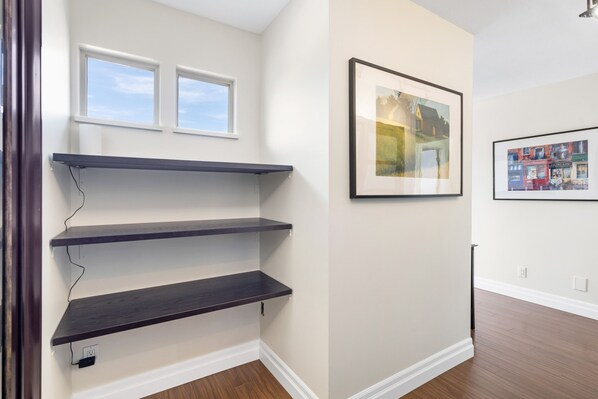 House | 3 bedrooms - Elegant 3BR Family Home Prime Vancouver Location (Vancouver)