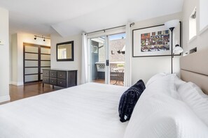 House | 3 bedrooms - Elegant 3BR Family Home Prime Vancouver Location (Vancouver)