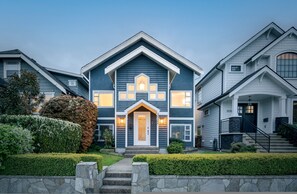 Rumah | 3 kamar tidur