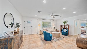 House, 3 Bedrooms | Interior - Sarasota Solitude 3 Bedroom Home (Sarasota)