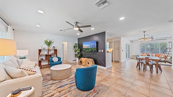 House, 3 Bedrooms | Living area | Smart TV - Sarasota Solitude 3 Bedroom Home (Sarasota)