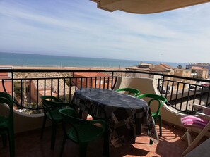 Outdoor dining - Caribe 4º Solo Familias (Xeraco Playa)