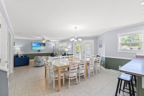Dining - Soggy Dollar 2 Duplex- Private Pool-5BR- Game Room (North Myrtle Beach)