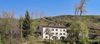 A vacation home nestled in the nature of eastern Lessinia.