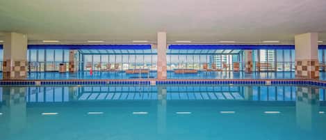 Piscine couverte