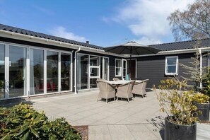 Outdoor dining - OH545 Hadsund - Brøndbækken 53 (Øster Hurup)