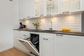 Apartment | Dapur peribadi | Kerusi tinggi