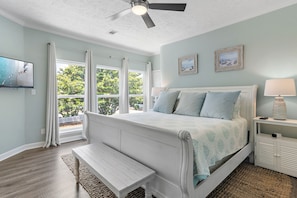 4 soverom, strykejern/-brett, wi-fi (inkludert) og sengetøy