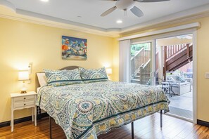 2 habitaciones, tabla de planchar con plancha, cuna de viaje y wifi 