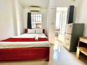 Superior Double Room, Balcony, City View | Street view