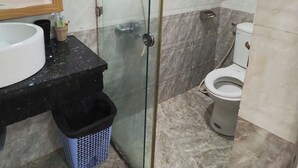 Ảnh chưa phân loại, 4 trong số 15 ảnh, nút