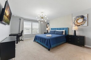 5 slaapkamers, een strijkplank/strijkijzer, gratis wifi, beddengoed