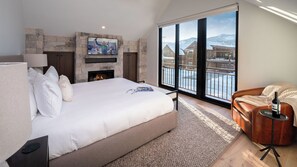5 chambres, fer et planche à repasser, Wi-Fi, draps fournis