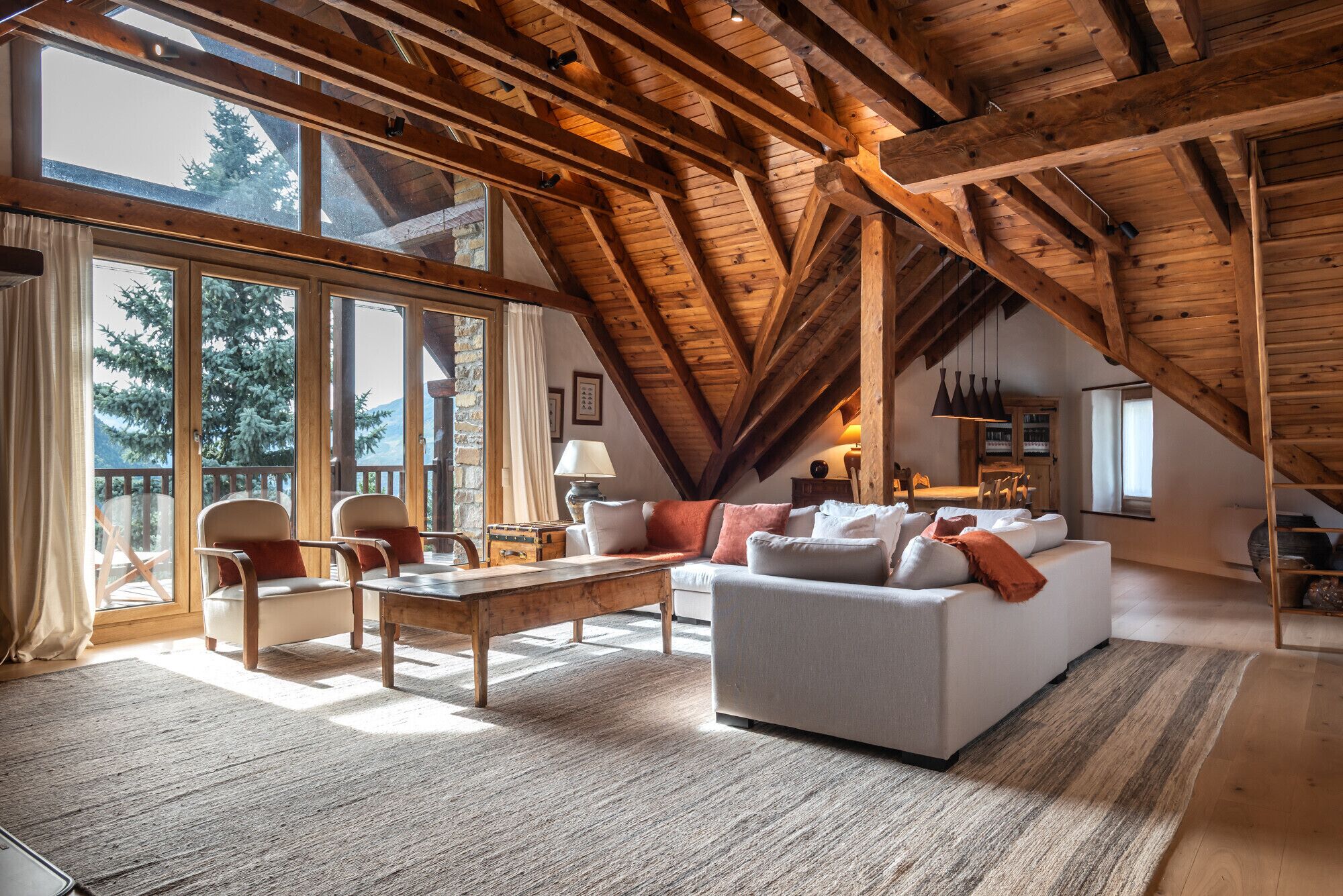 Televisor i llar de foc 