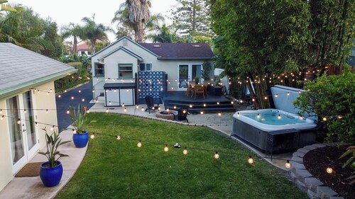 The Captain's Cottage on Shoreline Drive