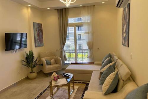 Appartement Luxe, vue ville | Coin séjour | Netflix, services de streaming