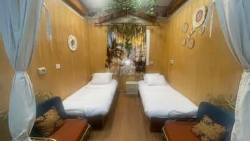 2 bedrooms