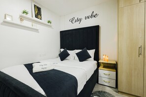 1 bedroom, iron/ironing board, WiFi, bed sheets - City Vibe. (Nairobi)
