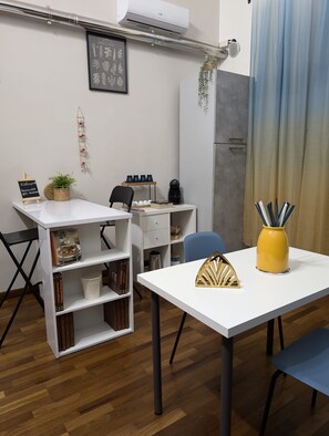 Dining - Very large apartment in center the only one in Sicily with private cinema room. (Catania)